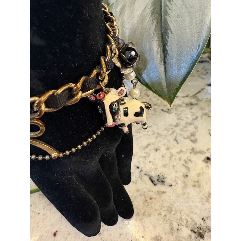 Betsey Johnson Vintage Lady Luck Cow Head Skull Horseshoe Earrings & bracelet - Picture 12 of 16